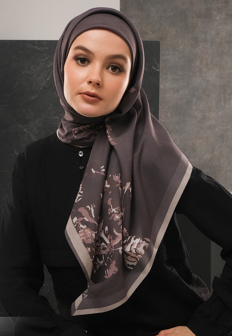 Shafira | Catalina Scarf Printed | Hijab Kerudung Segi Empat Motif