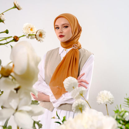 Shafira Marcella Plain Scarf | Hijab | Kerudung | Jilbab Segiempat