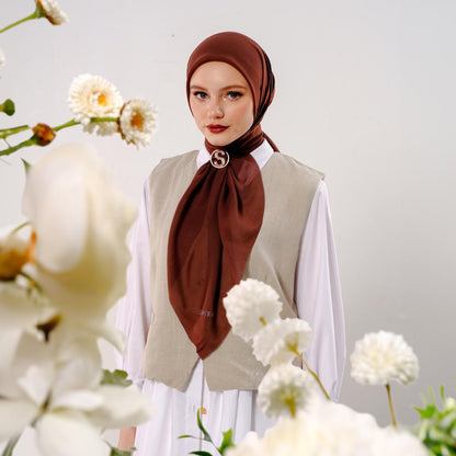 Shafira Marcella Plain Scarf | Hijab | Kerudung | Jilbab Segiempat