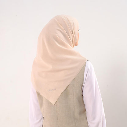 Shafira Marcella Plain Scarf | Hijab | Kerudung | Jilbab Segiempat