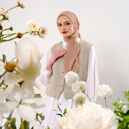 Shafira Marcella Plain Scarf | Hijab | Kerudung | Jilbab Segiempat