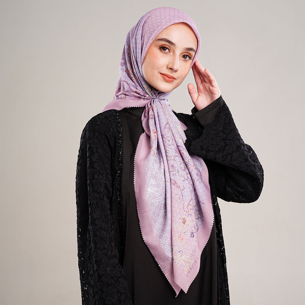 Shafira Isfana Printed Scarf | Hijab Kerudung Segi Empat Motif