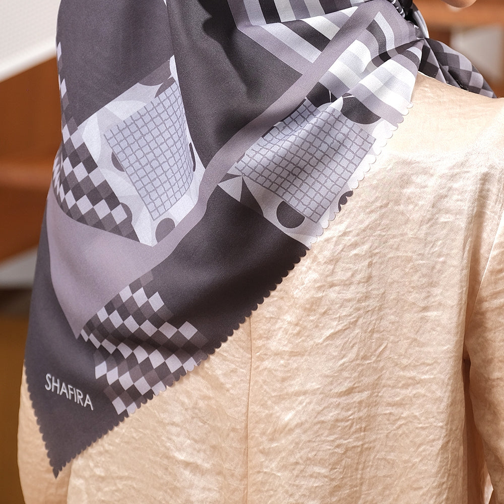 Shafira Maeve Printed Scarf Ultra Voal | Hijab Segi Empat | Kerudung Motif