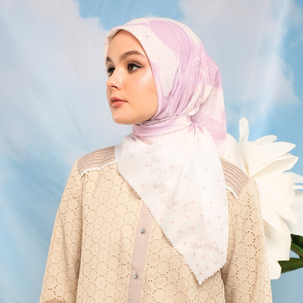 Shafira Renjana Scarf Printed | Hijab Kerudung Segi Empat Motif