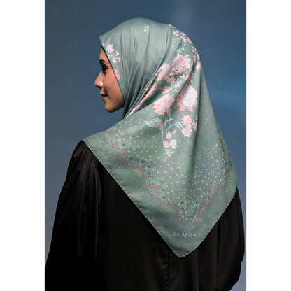 Shafira Danica Printed Scarf | Hijab Kerudung Segi Empat Motif