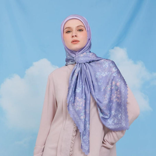 Emberly Printed Scarf | Hijab Kerudung Segi Empat Motif