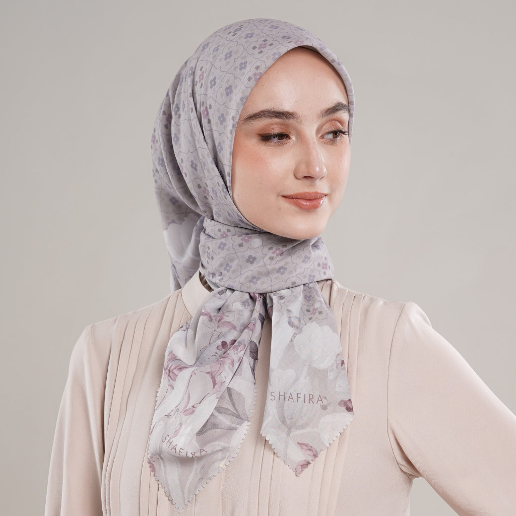 Shafira MIkayla Printed Scarf Ultra Voal | Hijab Segi Empat | Kerudung Motif