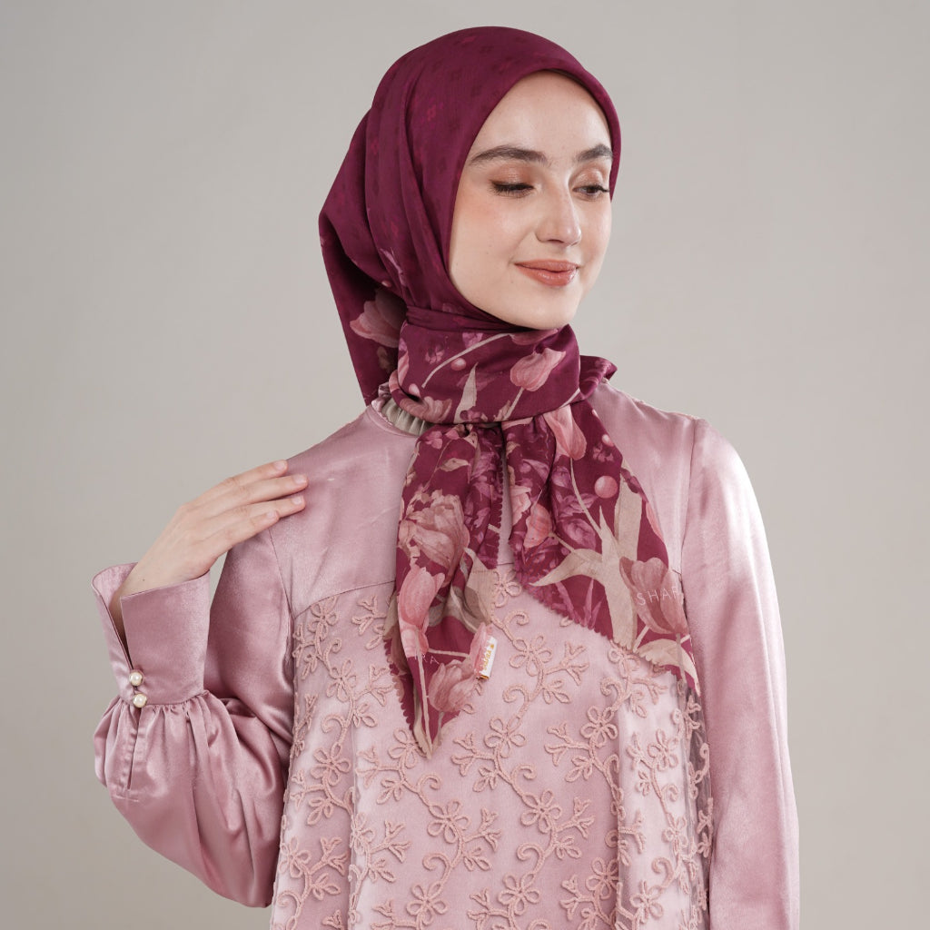 Shafira MIkayla Printed Scarf Ultra Voal | Hijab Segi Empat | Kerudung Motif