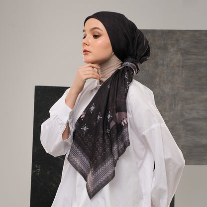 Shafira Bristley Printed Scarf Ultra Voal | Hijab Segi Empat | Kerudung Motif