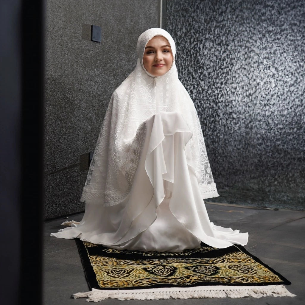 Amirah Prayer Set White | Mukena Exclusive Set Dewasa