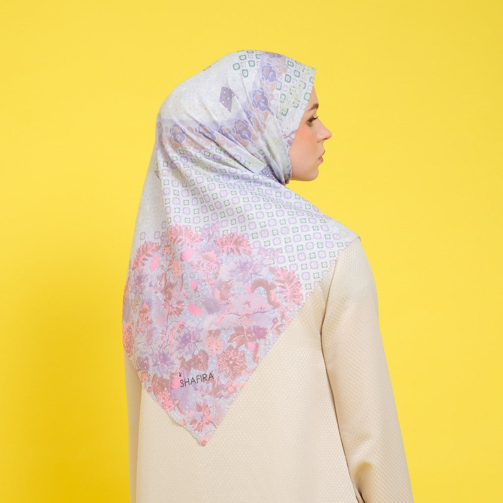 Shafira Zemora Printed Scarf | Hijab Segi Empat Motif