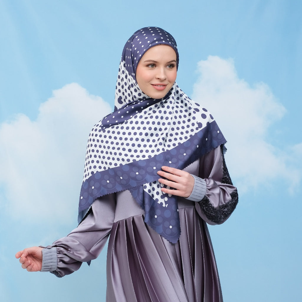 Gracelyn Printed Scarf | Hijab Kerudung Segi Empat Motif