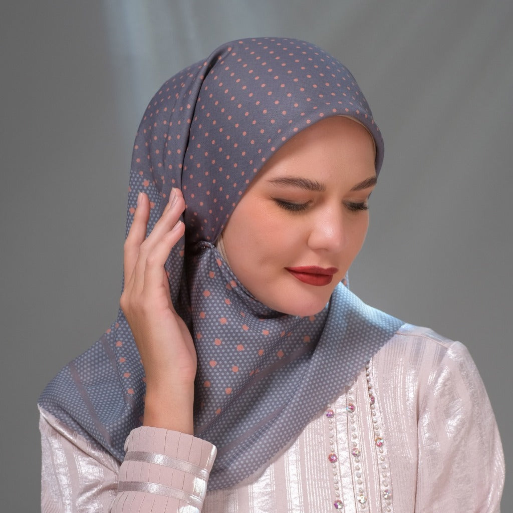 Shafira Corvina Printed Scarf | Hijab Kerudung Segi Empat Motif