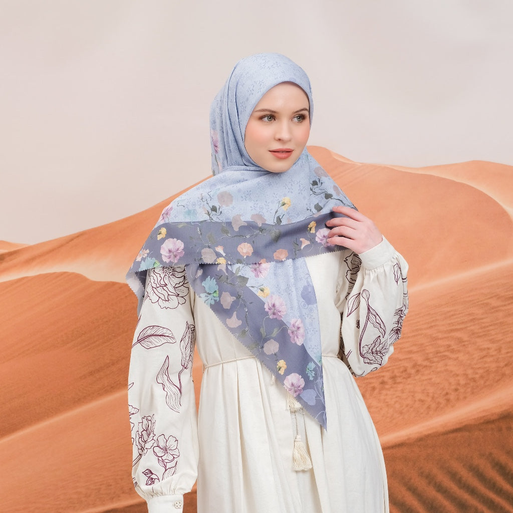 Shafira Delilah Printed Scarf | Hijab Kerudung Segi Empat Motif