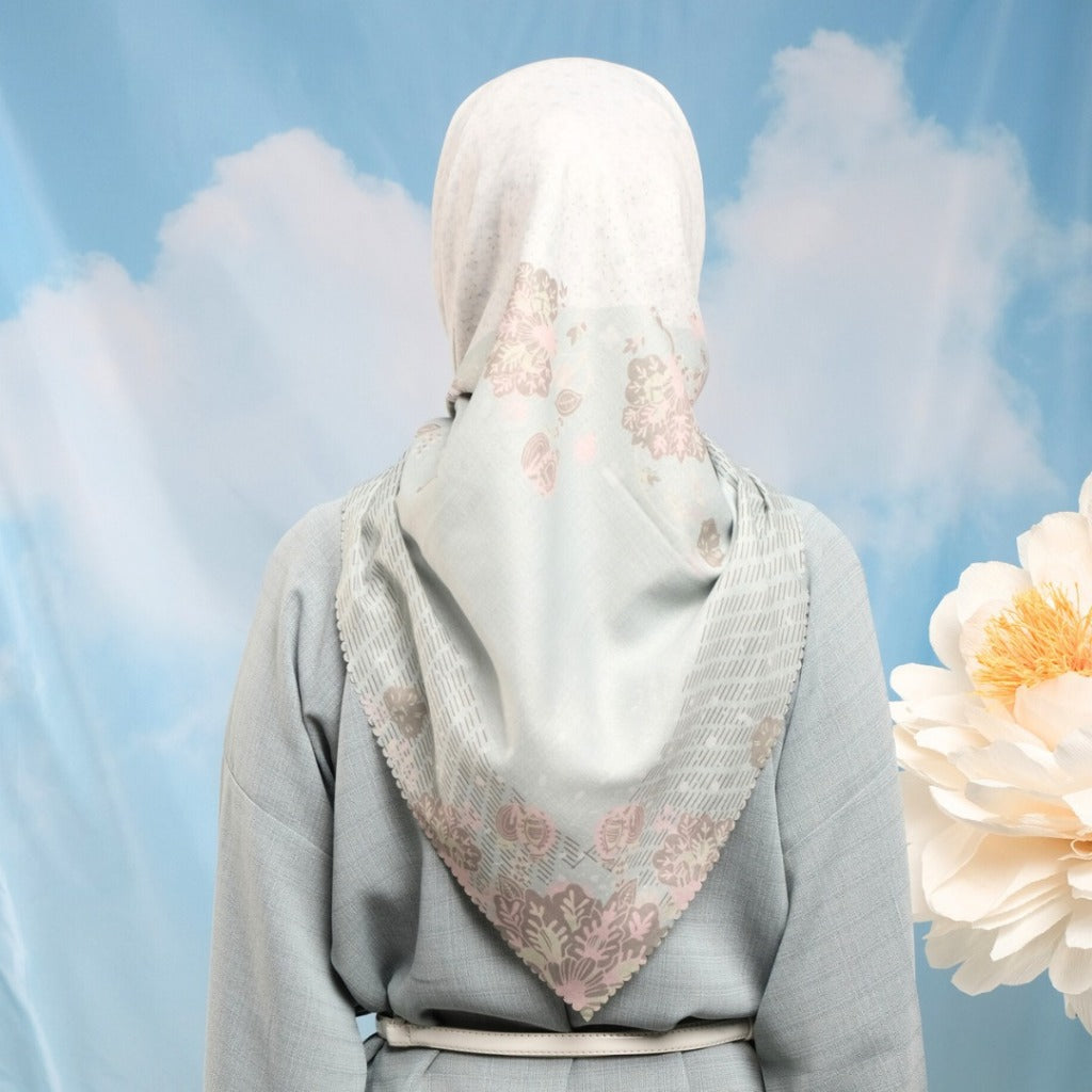 Shafira Arunika Scarf Printed | Hijab Kerudung Segi Empat Motif