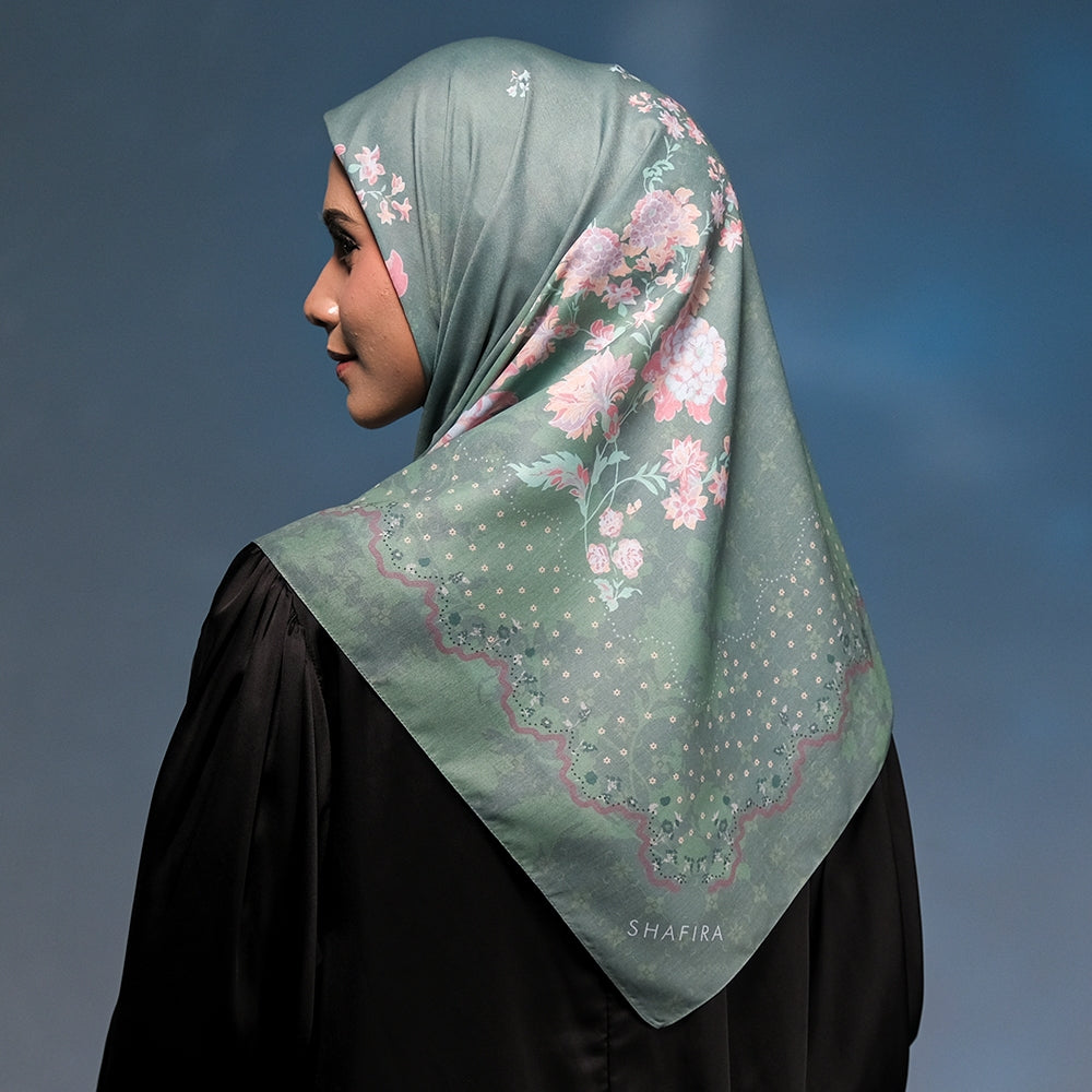 Shafira Danica Printed Scarf | Hijab Kerudung Segi Empat Motif