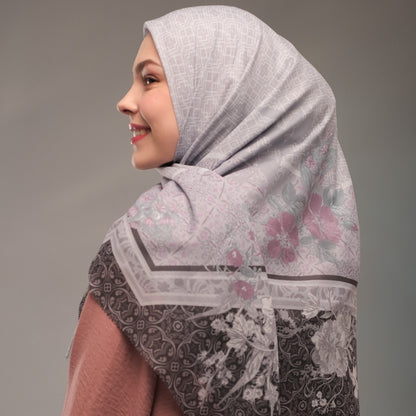 Shafira Medisa Printed Scarf | Hijab Segi Empat Motif