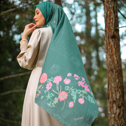 Shafira Ghadira Scarf Printed | Hijab Kerudung Segi Empat Motif