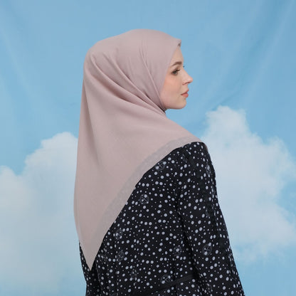 Shafira Rosalia Plain Scarf | Hijab | Kerudung | Jilbab Segiempat