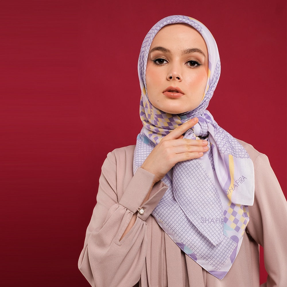 Shafira Maeve Printed Scarf Ultra Voal | Hijab Segi Empat | Kerudung Motif