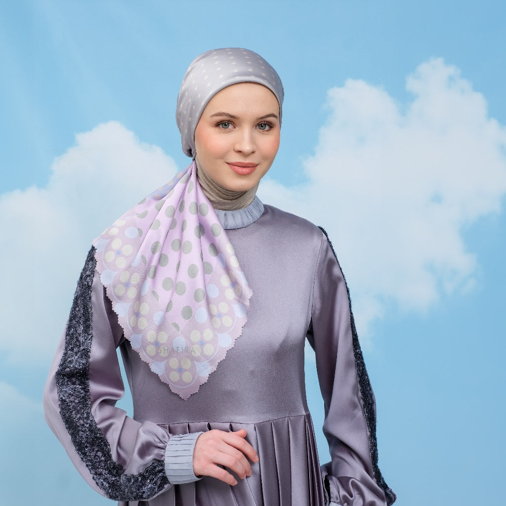 Gracelyn Printed Scarf | Hijab Kerudung Segi Empat Motif