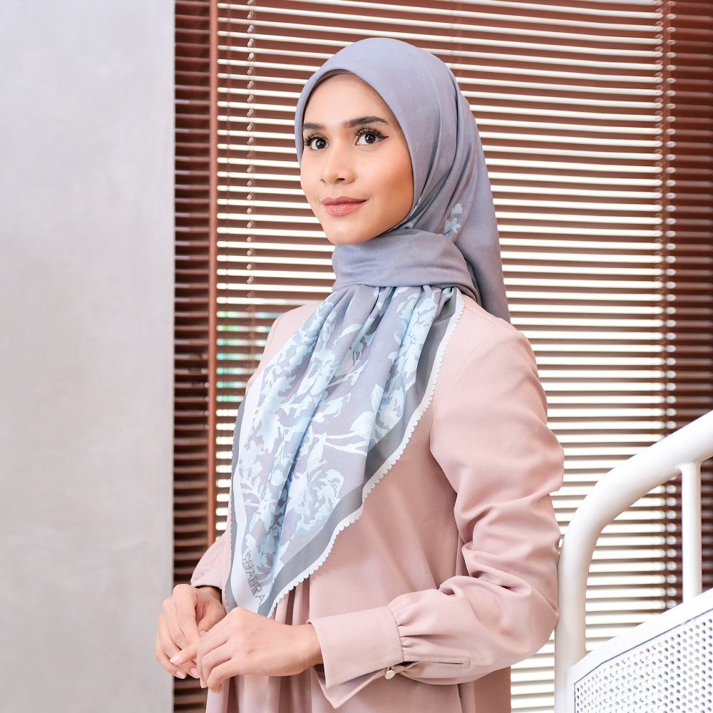 Shafira | Catalina Scarf Printed | Hijab Kerudung Segi Empat Motif