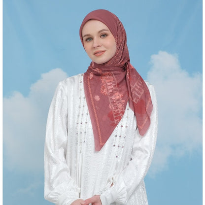 Shafira Dakota Printed Scarf | Hijab Segi Empat Motif