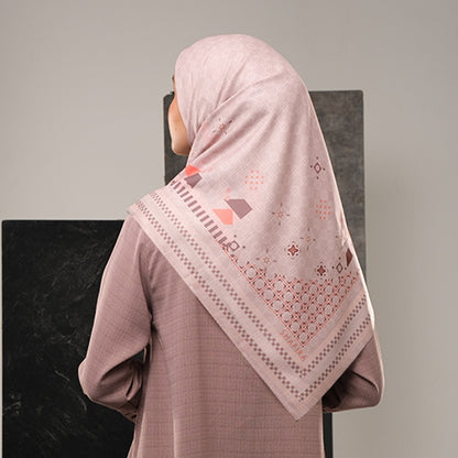 Shafira Bristley Printed Scarf Ultra Voal | Hijab Segi Empat | Kerudung Motif