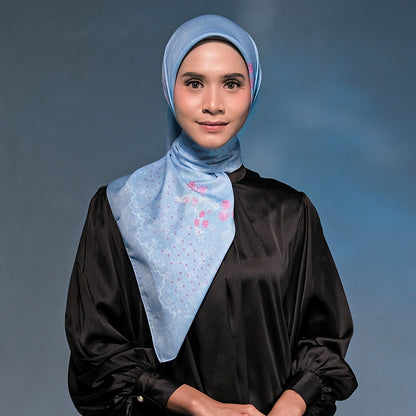 Shafira Danica Printed Scarf | Hijab Kerudung Segi Empat Motif