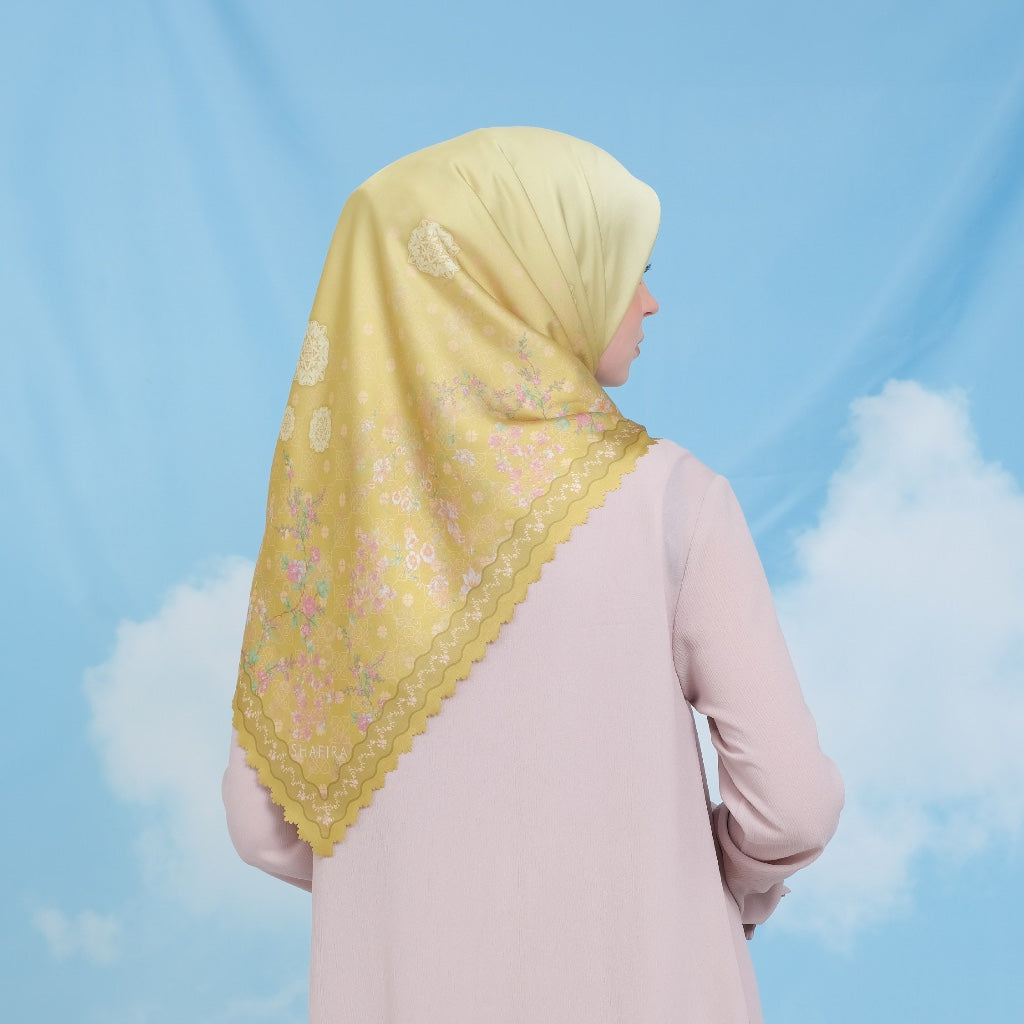 Emberly Printed Scarf | Hijab Kerudung Segi Empat Motif