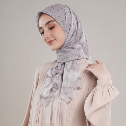 Shafira MIkayla Printed Scarf Ultra Voal | Hijab Segi Empat | Kerudung Motif