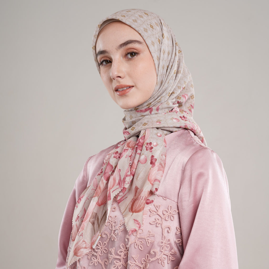 Shafira MIkayla Printed Scarf Ultra Voal | Hijab Segi Empat | Kerudung Motif