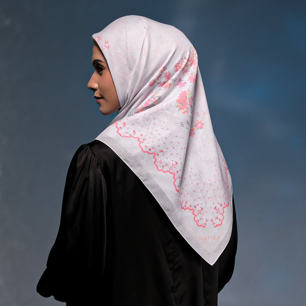 Shafira Danica Printed Scarf | Hijab Kerudung Segi Empat Motif