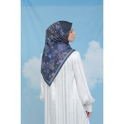 Shafira Dakota Printed Scarf | Hijab Segi Empat Motif