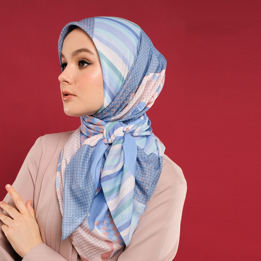 Shafira Maeve Printed Scarf Ultra Voal | Hijab Segi Empat | Kerudung Motif