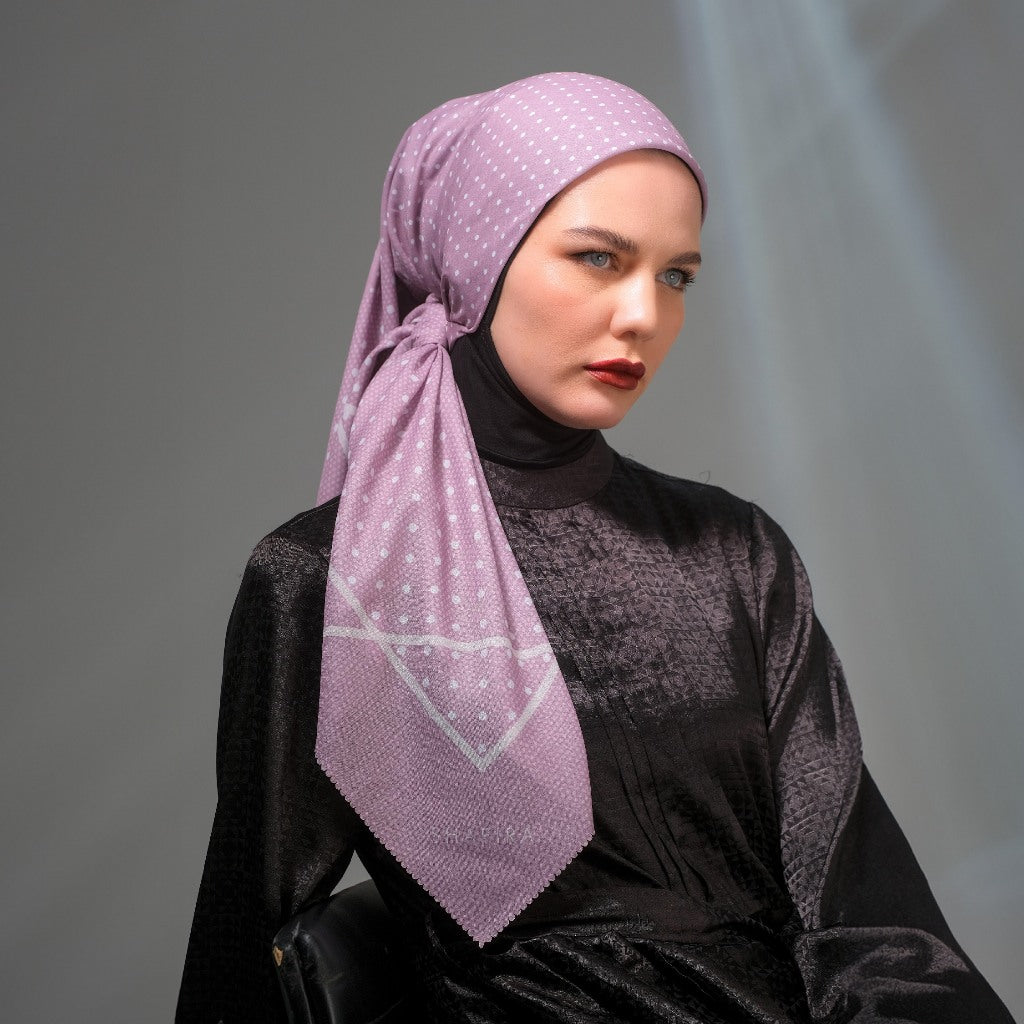 Shafira Corvina Printed Scarf | Hijab Kerudung Segi Empat Motif