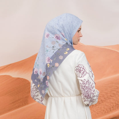 Shafira Delilah Printed Scarf | Hijab Kerudung Segi Empat Motif