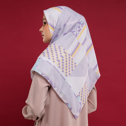 Shafira Maeve Printed Scarf Ultra Voal | Hijab Segi Empat | Kerudung Motif