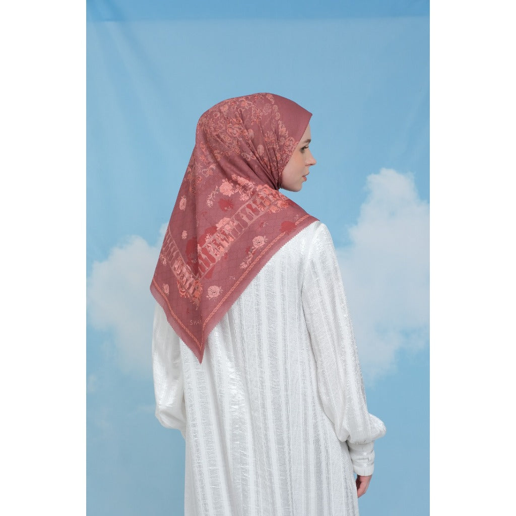 Shafira Dakota Printed Scarf | Hijab Segi Empat Motif