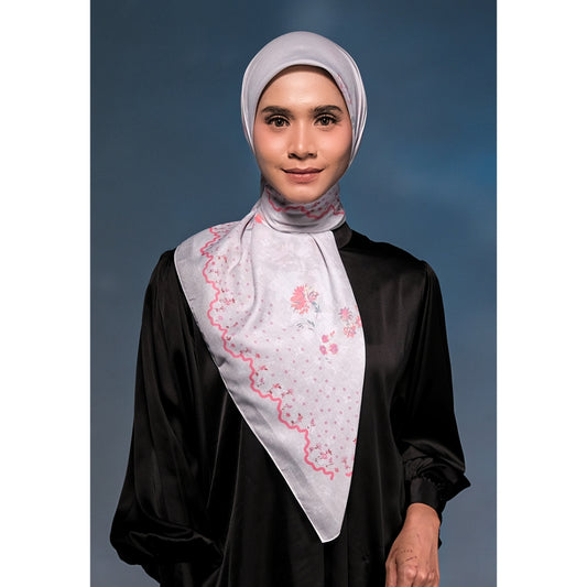 Shafira Danica Printed Scarf | Hijab Kerudung Segi Empat Motif