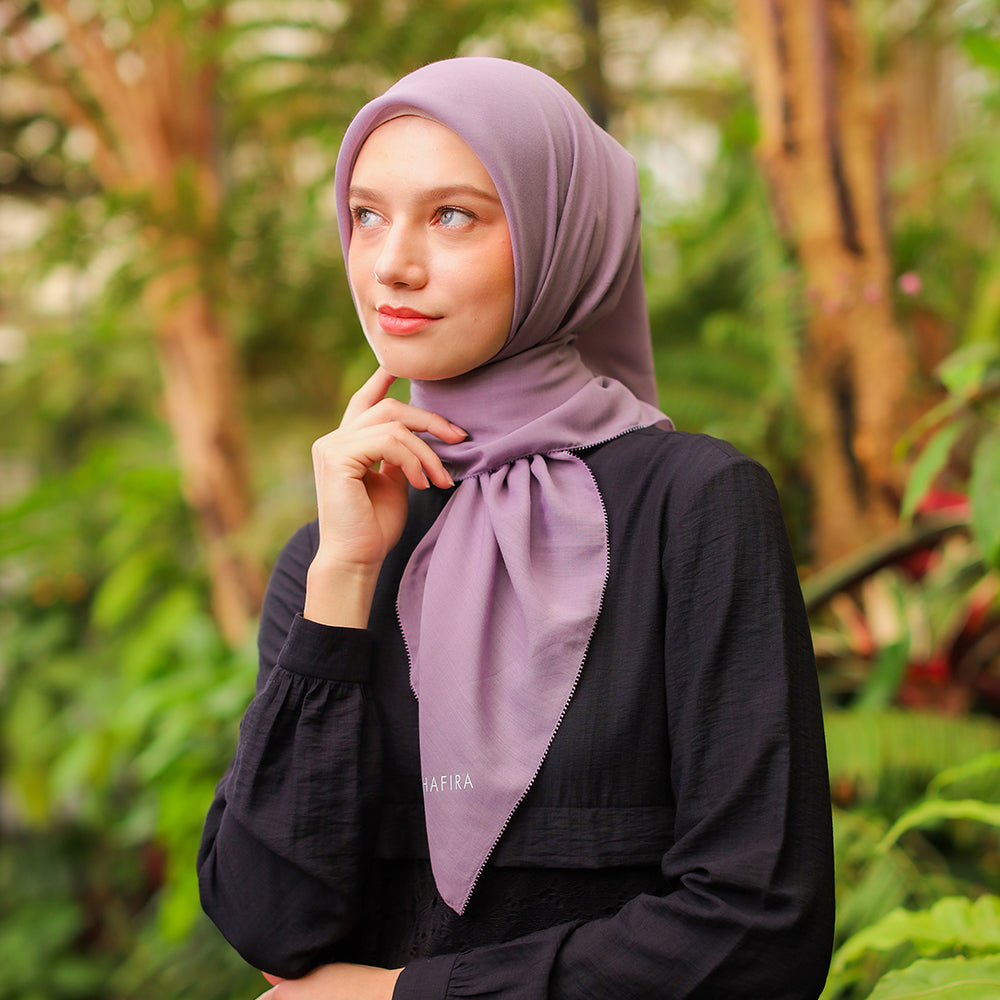 Shafira Erisa Plain Scarf | Hijab Segi Empat Polos | Jilbab Ultravoal