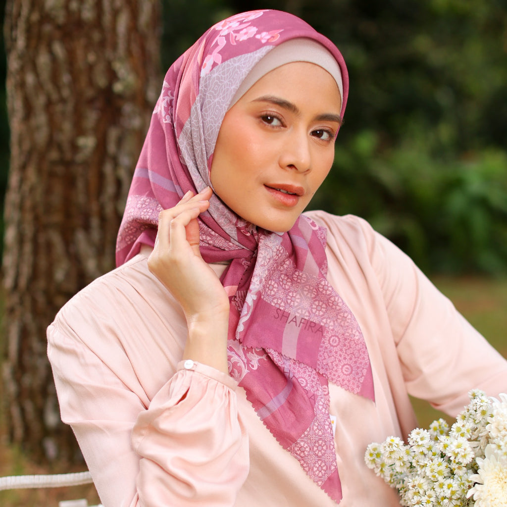 Shafira Everly Scarf Printed | Hijab Kerudung Segi Empat Motif