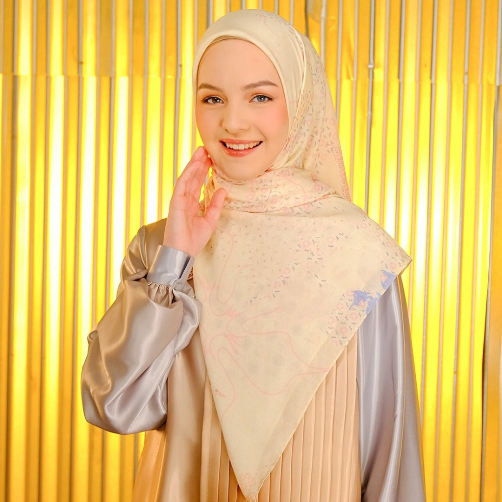 Shafira Alinea Printed Scarf | Hijab Segi Empat Motif