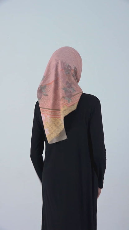 Shafira Medisa Printed Scarf | Hijab Segi Empat Motif