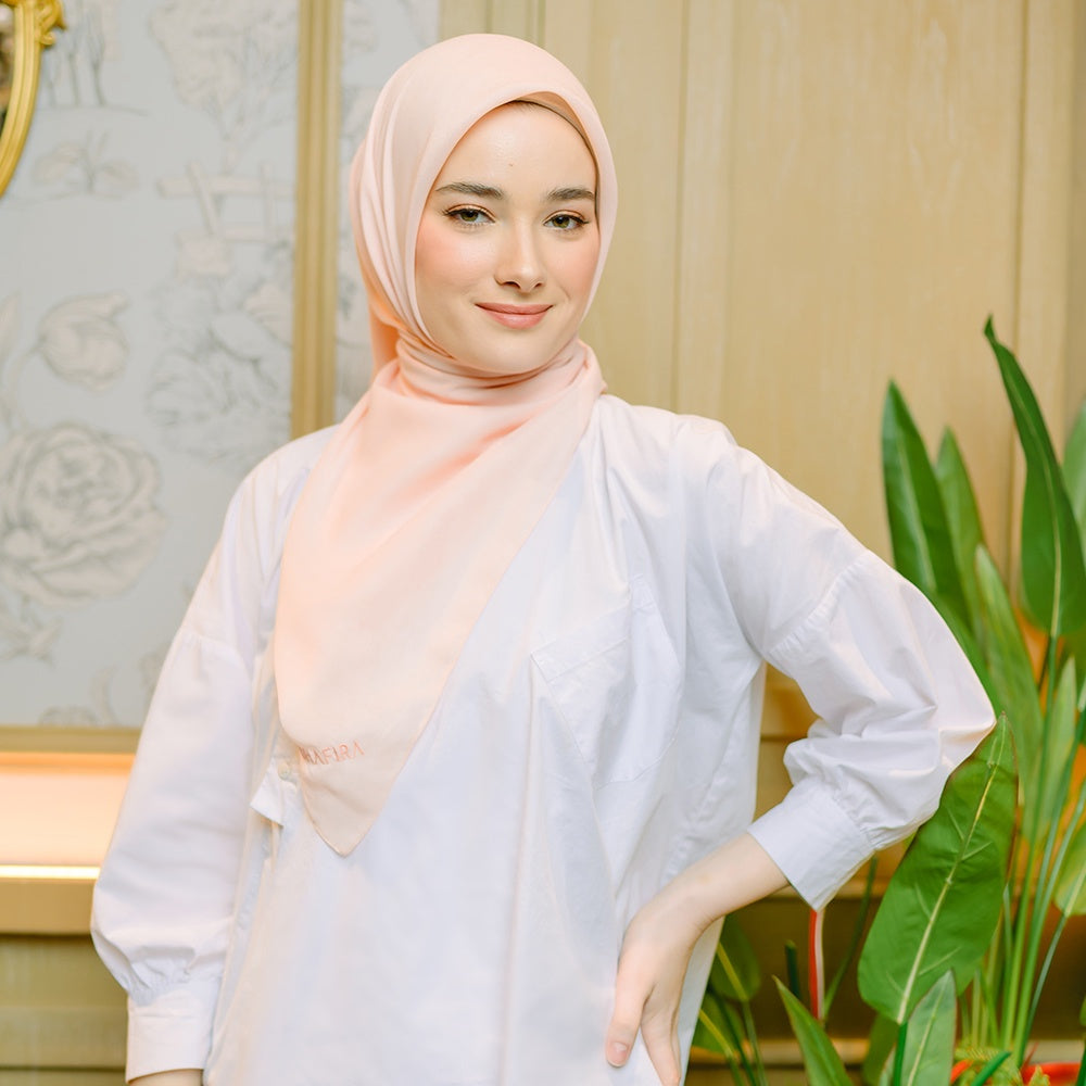 Shafira Esther Plain Scarf | Hijab | Jilbab Segiempat | Paris Premium