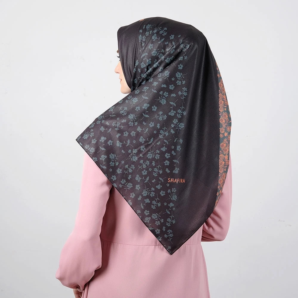 Jazlyn Scarf | Hijab | Jilbab Segiempat