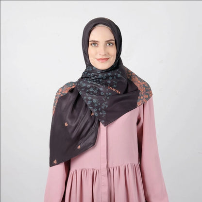 Jazlyn Scarf | Hijab | Jilbab Segiempat